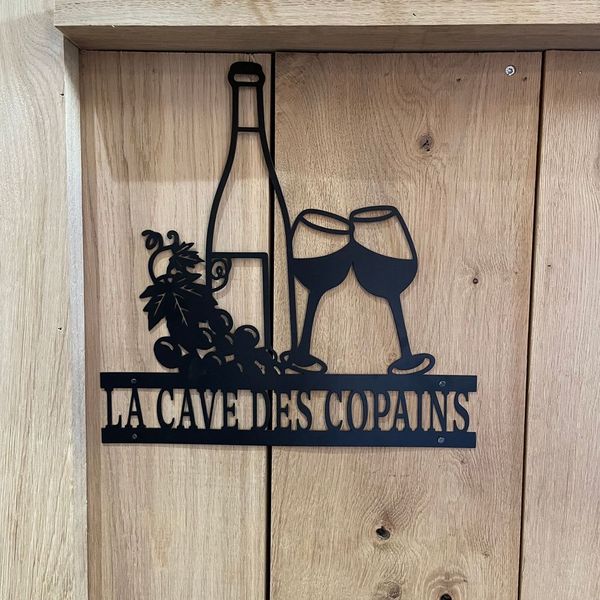 L'enseigne de La Cave des Copains